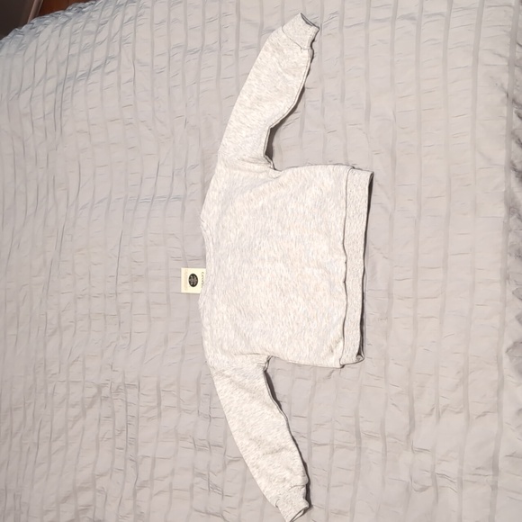 3T Sweaters x 2 - Picture 10 of 11